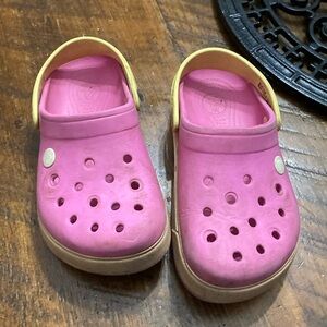 Crocs girls j3
